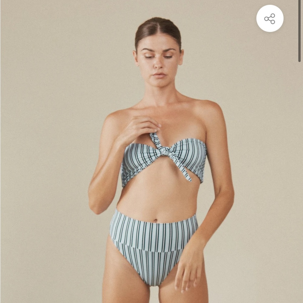 Acacia Baker Top in Mo’orea